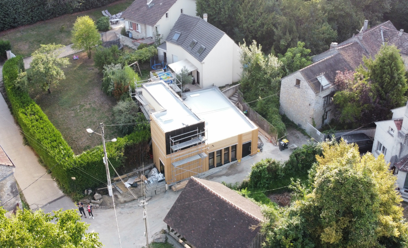 Chantier en cours de construction d'un projet de crèche | Photo illustrant la prestation de conception architecturale du site de l'atelier NDL Architecture